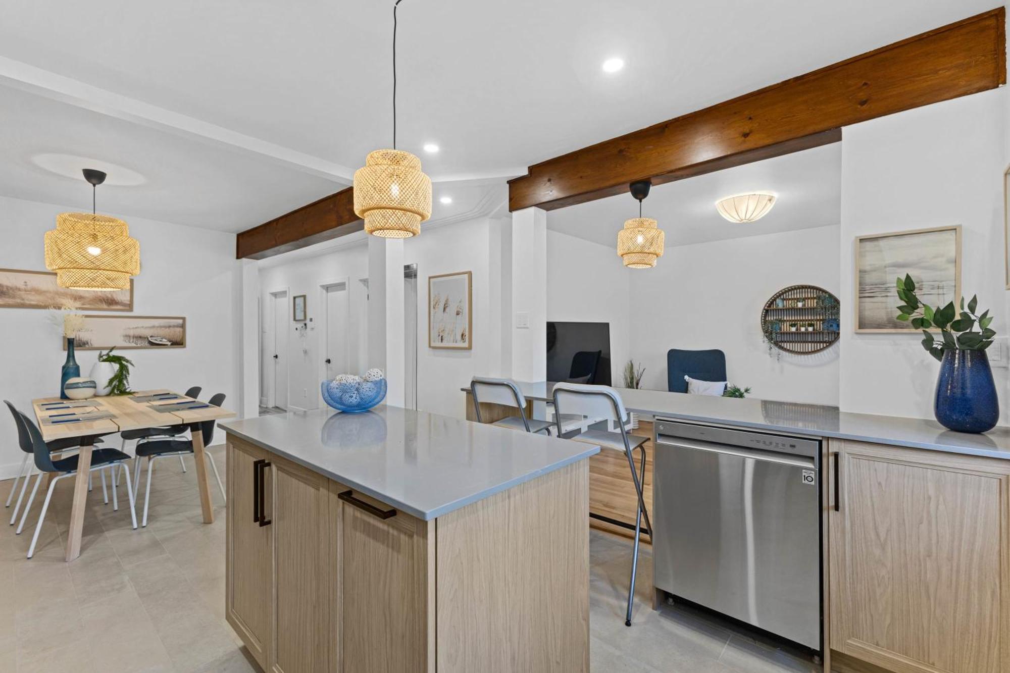 Large Beautiful 2Br Apartment Fully Equipped Montreal Luaran gambar